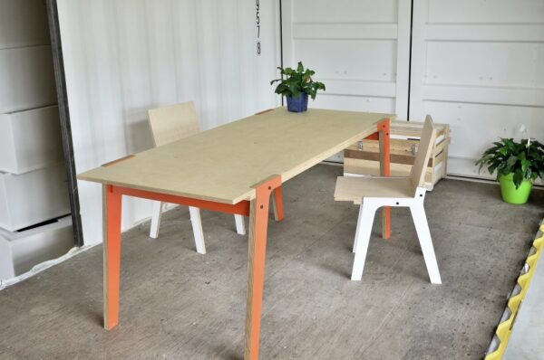 Table Switch S Large (2m) en bois au design contemporain