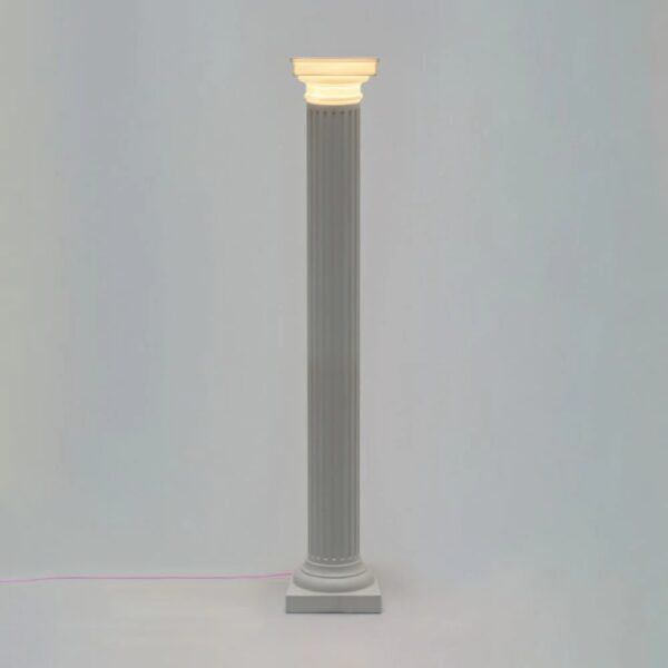 Lampadaire Las Vegas en forme de colonne par Fabio Novembre x Seletti