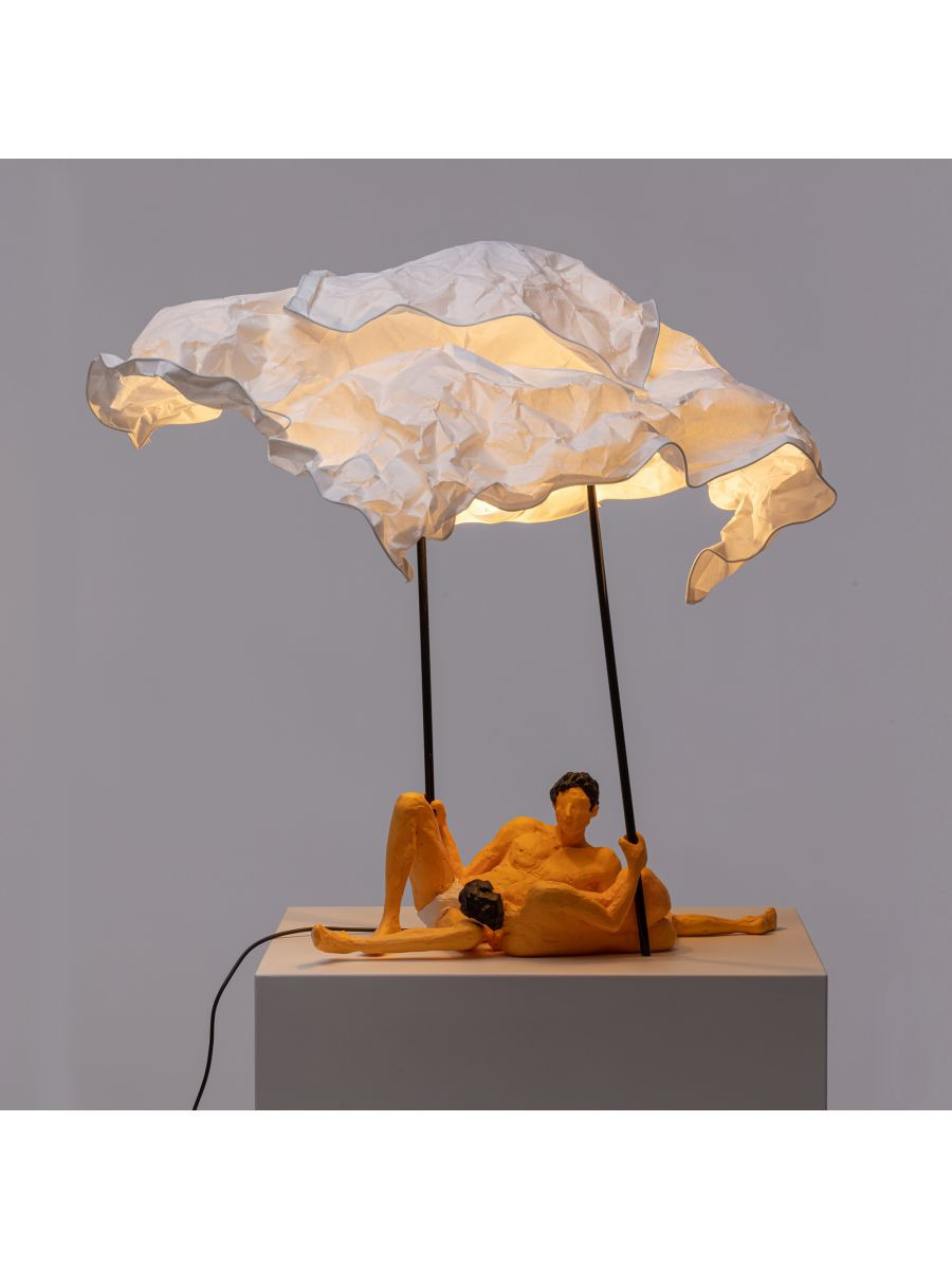 Lampe à poser Love is a verb Lea & Tony en résine par Tatiana Brodatch x Seletti