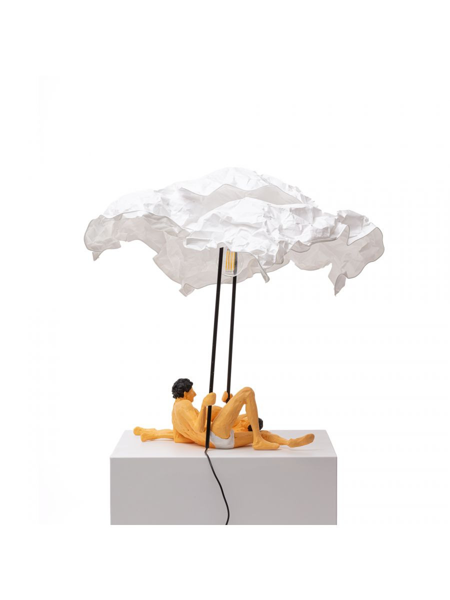 Lampe à poser Love is a verb Lea & Tony en résine par Tatiana Brodatch x Seletti Lampe à poser Love is a verb Lea & Tony en résine par Tatiana Brodatch x Seletti
