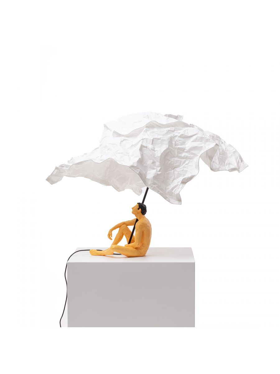 Lampe à poser Love is a verb Robi en résine par Tatiana Brodatch x Seletti Lampe à poser Love is a verb Robi en résine par Tatiana Brodatch x Seletti