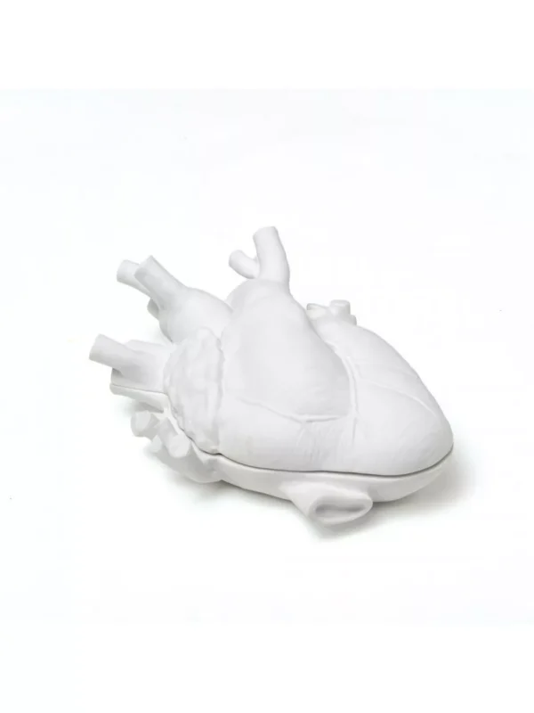Boîte design Love in a box en porcelaine en forme de coeur par Marcantonio X Seletti