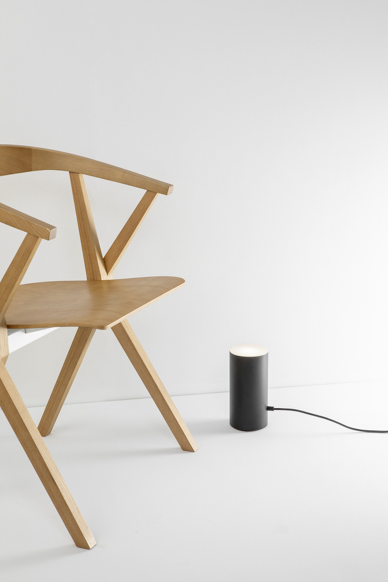 Lampe à poser Cyls 2 en métal par Mermelada Estudio x Estiluz
