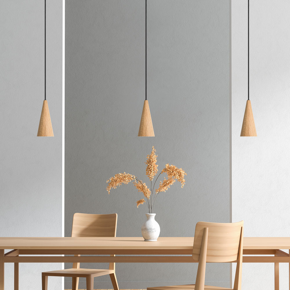 Suspension Cône LED en bois au design scandinave par IUMI Design Suspension Cône LED en bois au design scandinave par IUMI Design