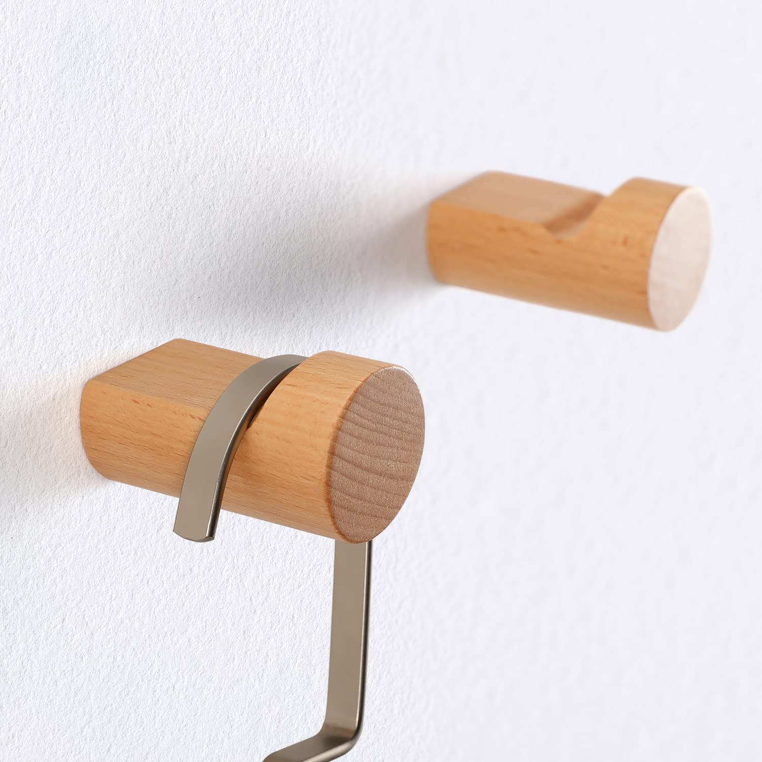 Patère murale Woody 16 au design naturel en bois naturel