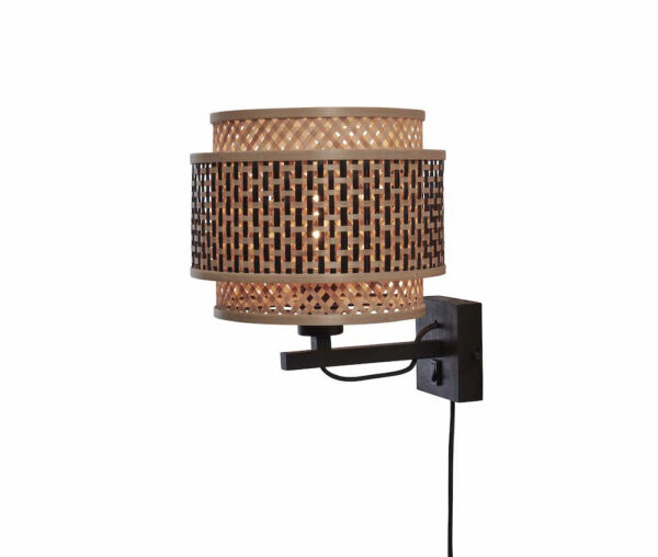 Applique Bhutan avec bras et abat-jour en Bambou naturel au design naturel par Good & Mojo