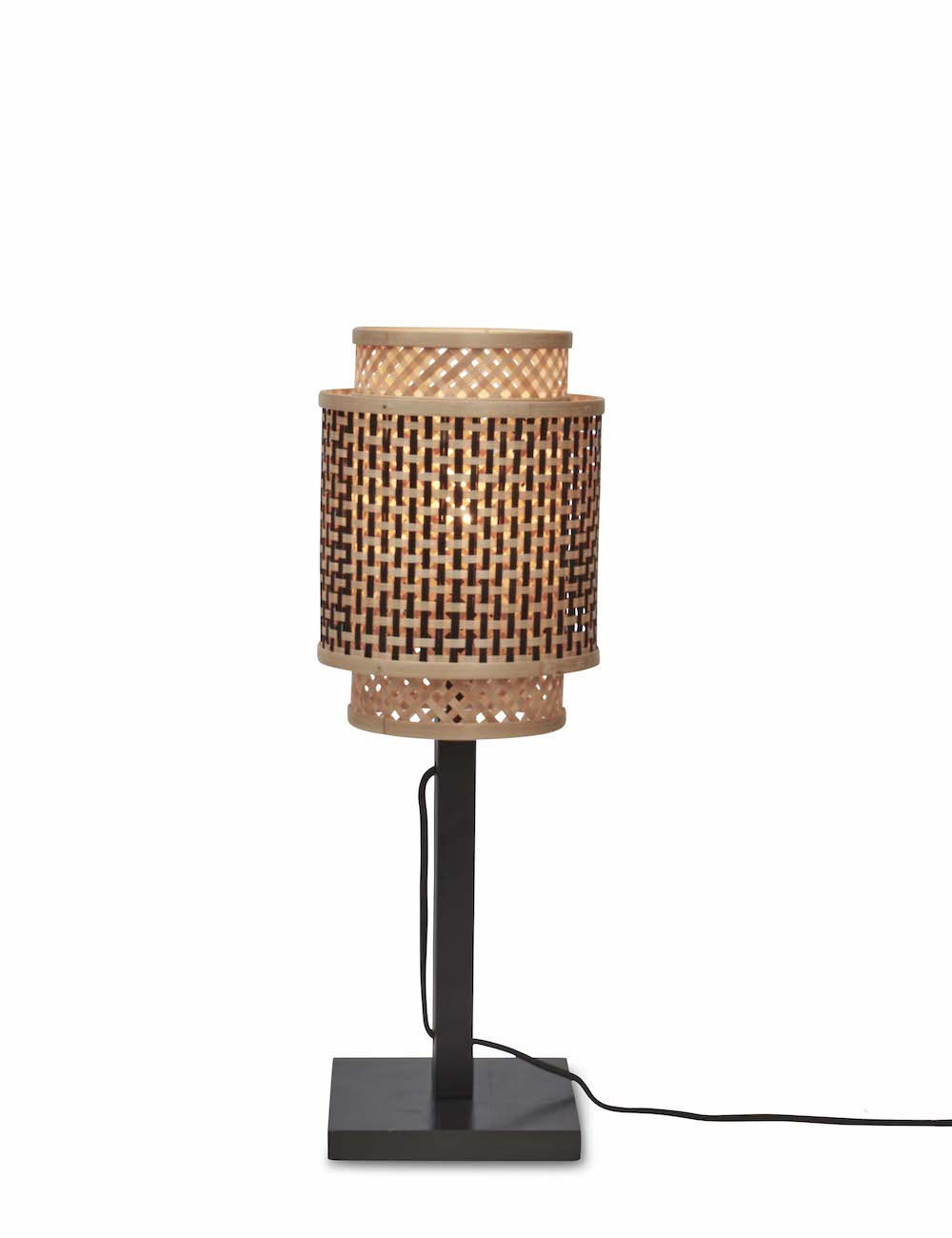 Lampe à poser Bhutan avec abat-jour en Bambou naturel au design naturel par Good & Mojo Lampe à poser Bhutan avec abat-jour en Bambou naturel au design naturel par Good & Mojo