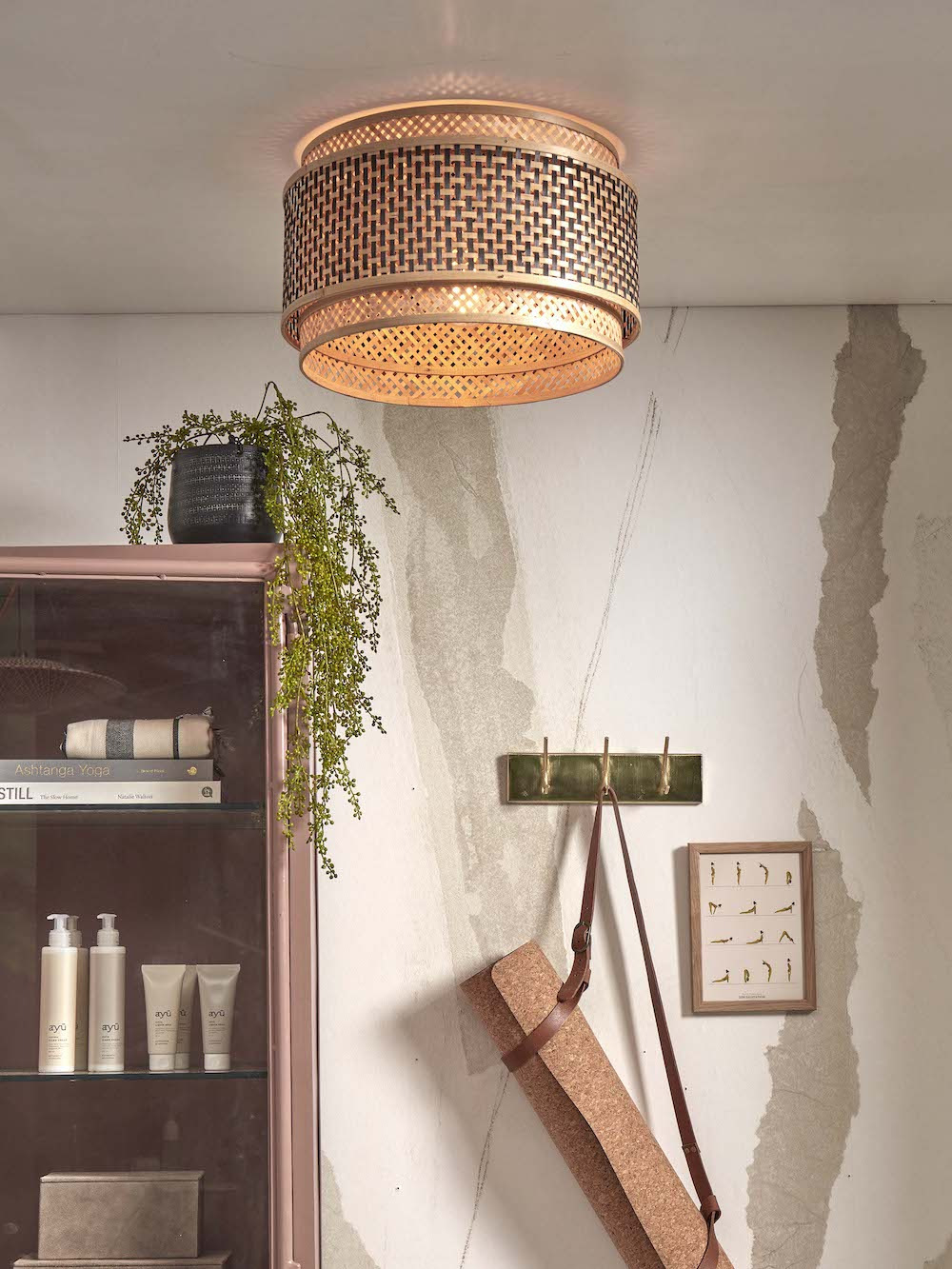 Plafonnier Bhutan avec abat-jour en Bambou naturel au design naturel par Good & Mojo Plafonnier Bhutan avec abat-jour en Bambou naturel au design naturel par Good & Mojo