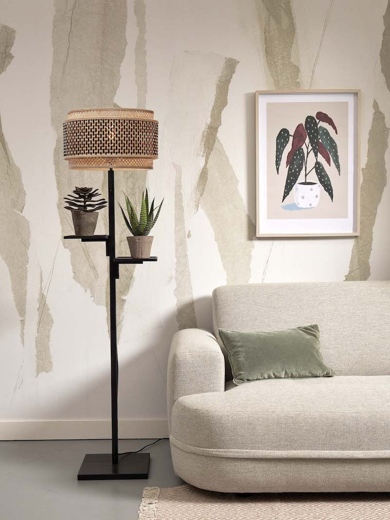 Lampadaire Bhutan avec tablettes et abat-jour en Bambou naturel au design naturel par Good & Mojo Lampadaire Bhutan avec tablettes et abat-jour en Bambou naturel au design naturel par Good & Mojo