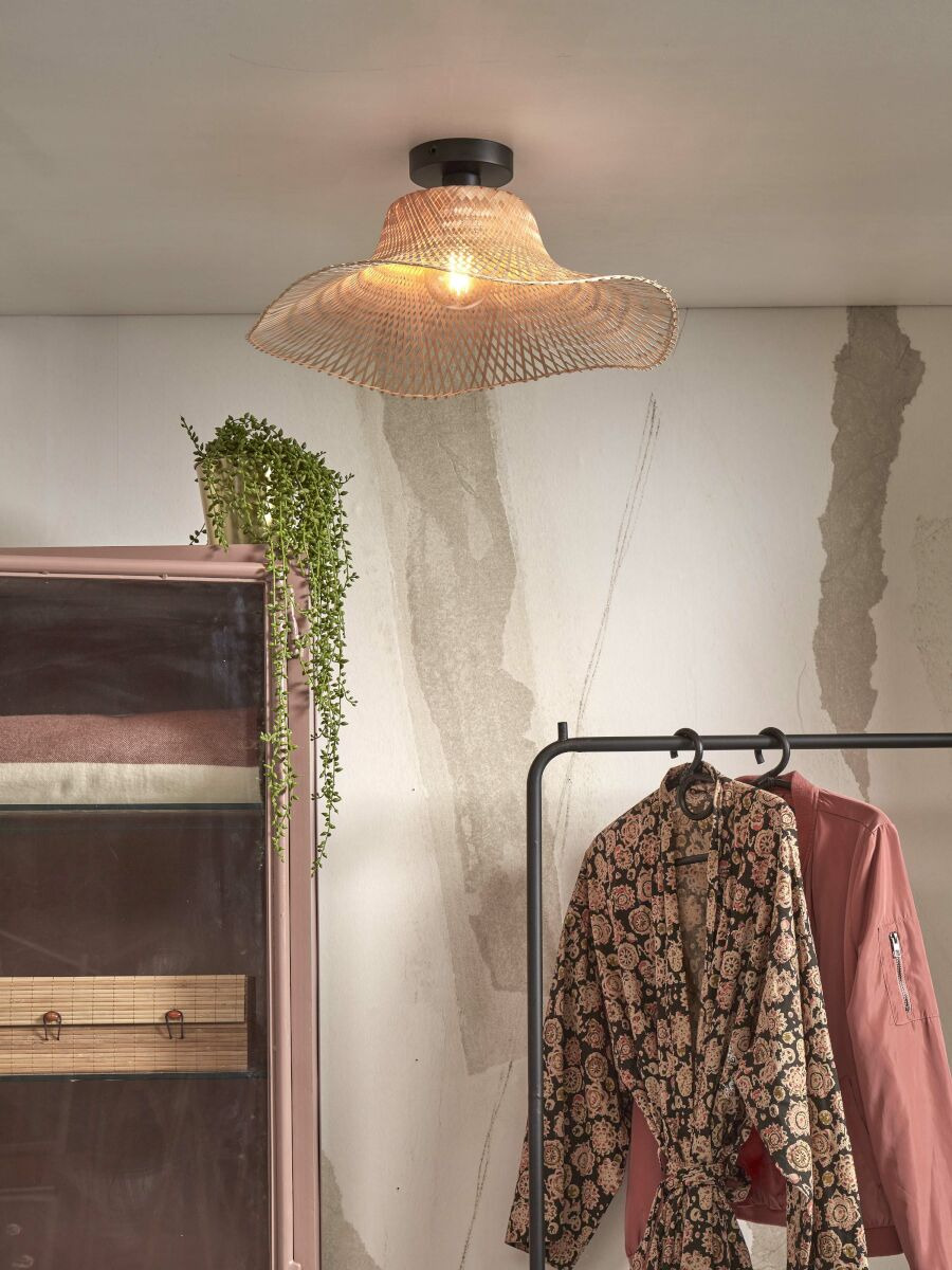 Plafonnier Ibiza en bamboo au design naturel par Good & Mojo Plafonnier Ibiza en bamboo au design naturel par Good & Mojo