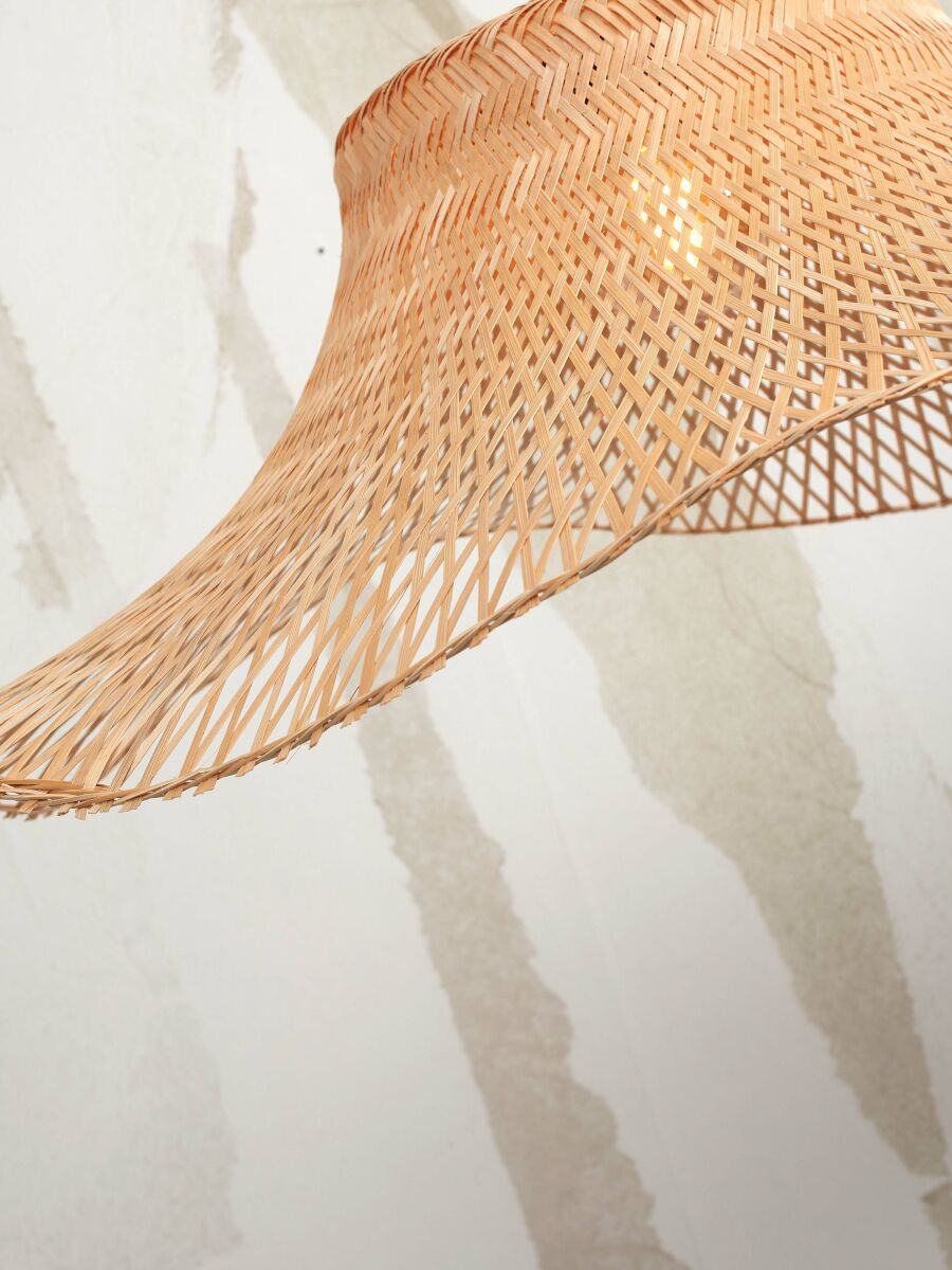 Plafonnier Ibiza en bamboo au design naturel par Good & Mojo Plafonnier Ibiza en bamboo au design naturel par Good & Mojo