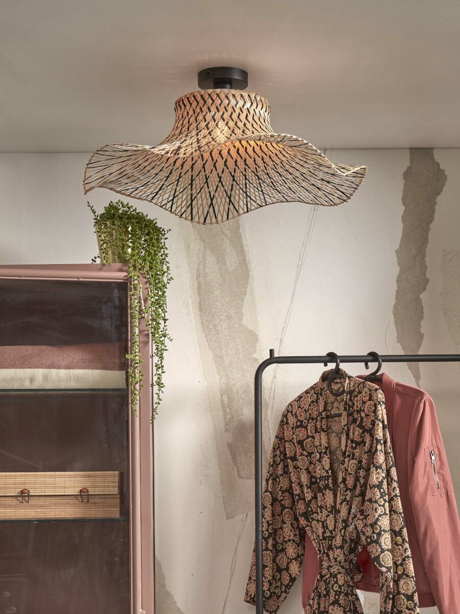 Plafonnier Ibiza en bamboo au design naturel par Good & Mojo Plafonnier Ibiza en bamboo au design naturel par Good & Mojo
