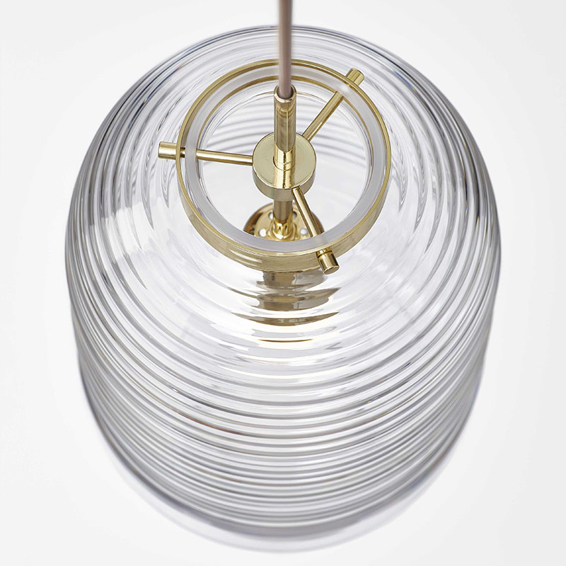 Suspension Lanterne par Jan Plecháč & Henry Wielgus x Bomma Suspension Lanterne par Jan Plecháč & Henry Wielgus x Bomma