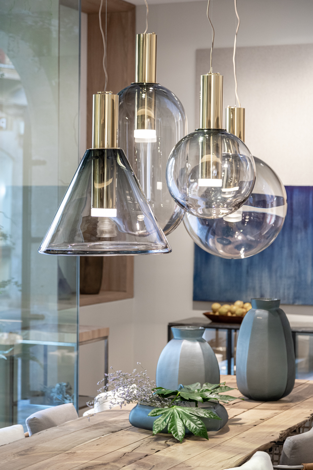 Suspension Phenomena capsule par Dechem Studio x Bomma Suspension Phenomena capsule par Dechem Studio x Bomma