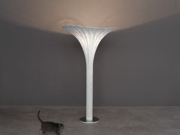 Lampadaire Africa par Arturo Álvarez x A-emotional Light
