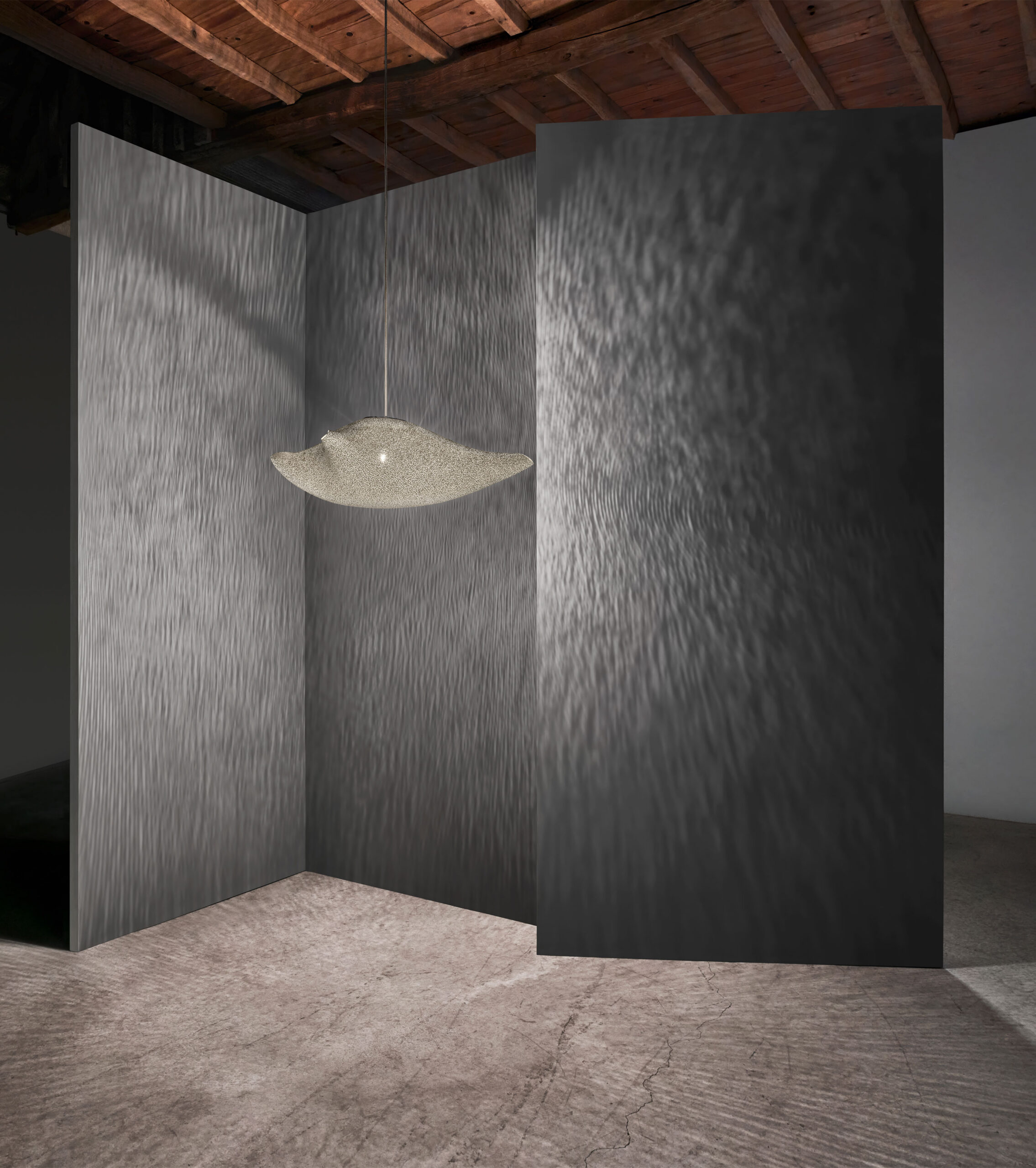 Suspension Ballet par Héctor Serrano x a-emotional Light Suspension Ballet par Héctor Serrano x a-emotional Light