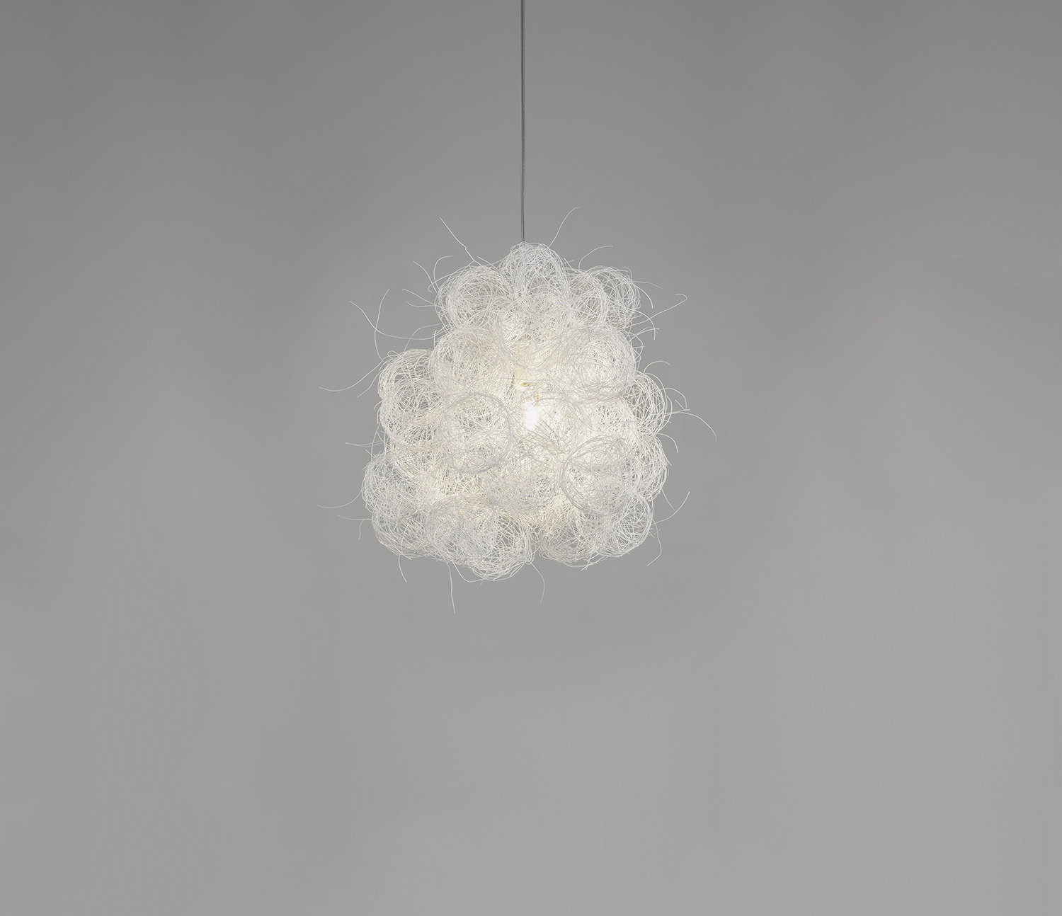 Suspension Blum par Arturo Álvarez x A-emotional Light
