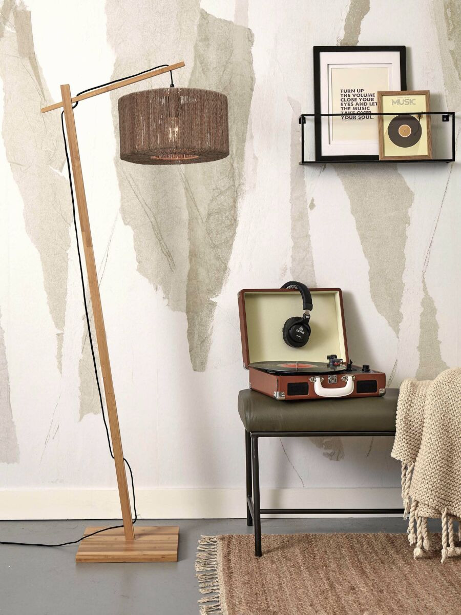 Lampadaire Iguazu new en Bambou naturel au design naturel par Good & Mojo Lampadaire Iguazu new en Bambou naturel au design naturel par Good & Mojo