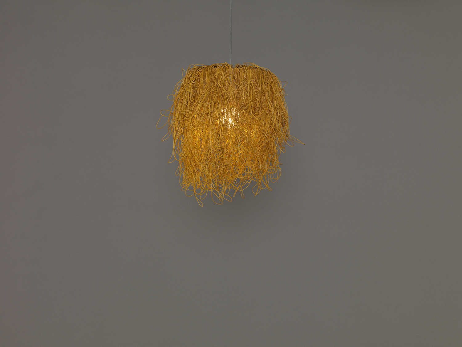 Suspension Caos par Arturo Álvarez x A-emotional Light Suspension Caos par Arturo Álvarez x A-emotional Light