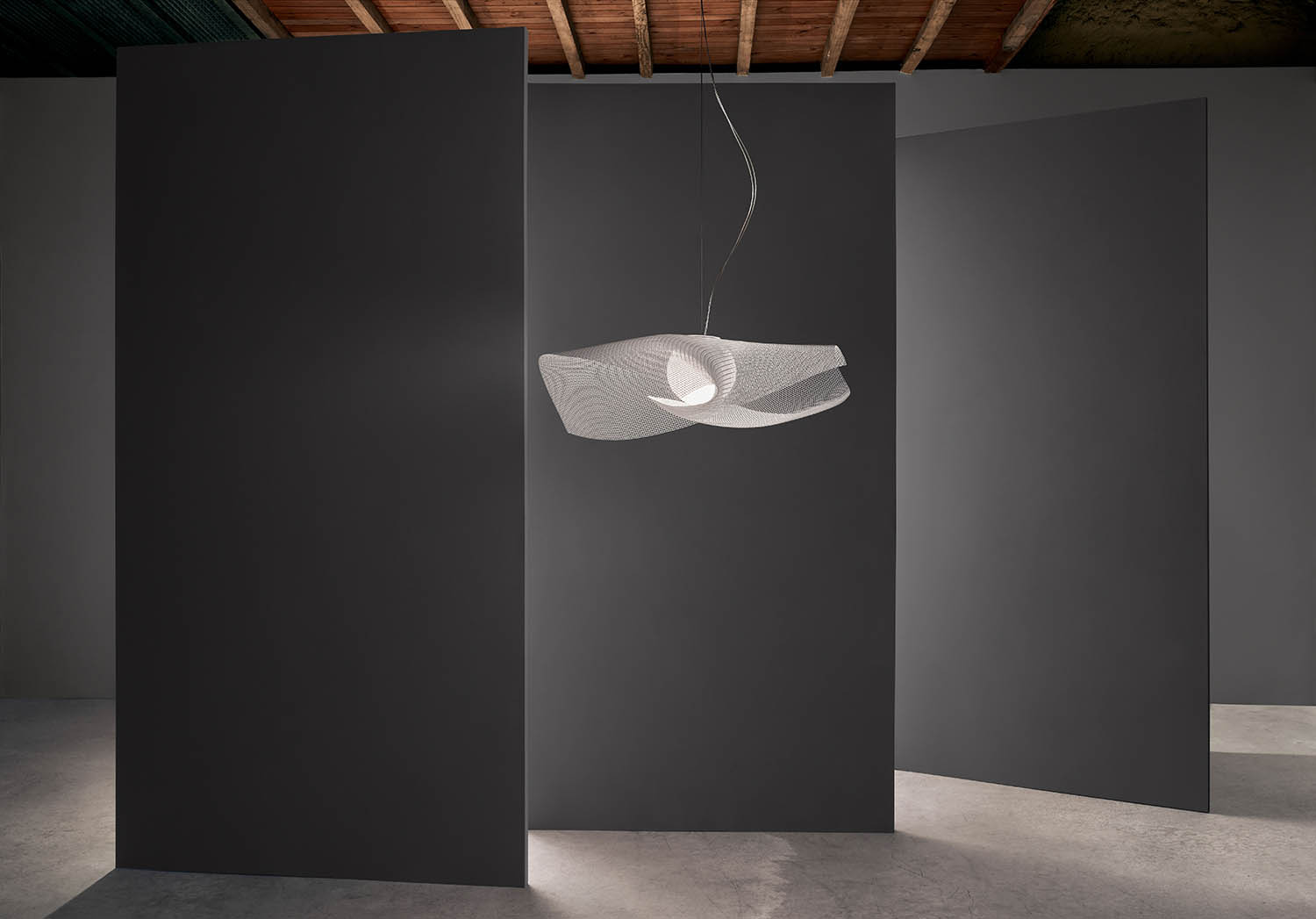 Suspension Mytilus par Arturo Álvarez x a-emotional Light Suspension Mytilus par Arturo Álvarez x a-emotional Light