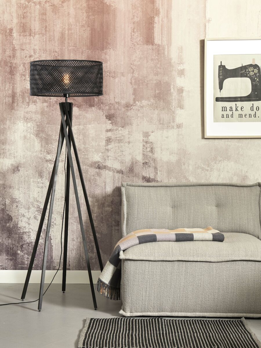 Lampadaire Java KL en bamboo au design naturel par Good & Mojo Lampadaire Java KL en bamboo au design naturel par Good & Mojo