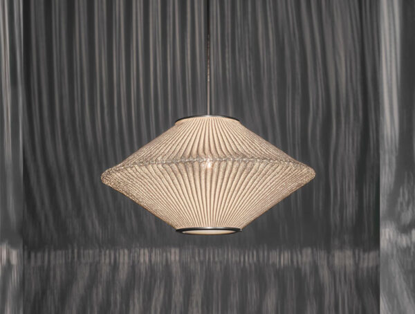 Suspension Ura 1 par Arturo Álvarez x a-emotional Light