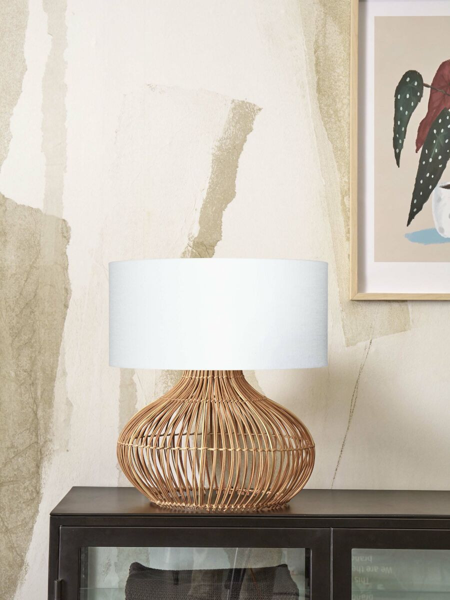 Lampe à poser Kalahari en rotin naturel au design naturel par Good & Mojo Lampe à poser Kalahari en rotin naturel au design naturel par Good & Mojo