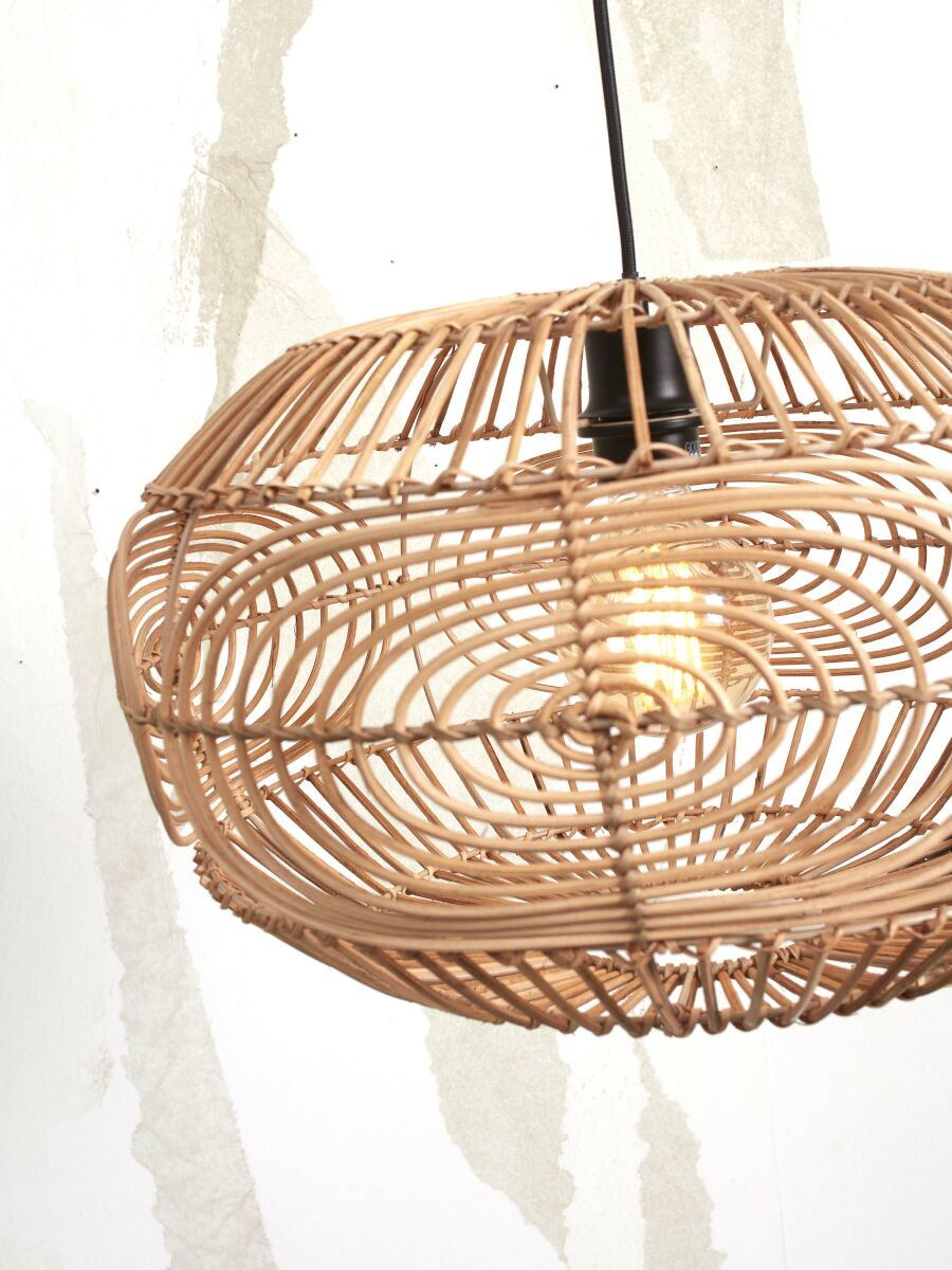 Suspension Madeira en rotin naturel au design naturel par Good & Mojo Suspension Madeira en rotin naturel au design naturel par Good & Mojo