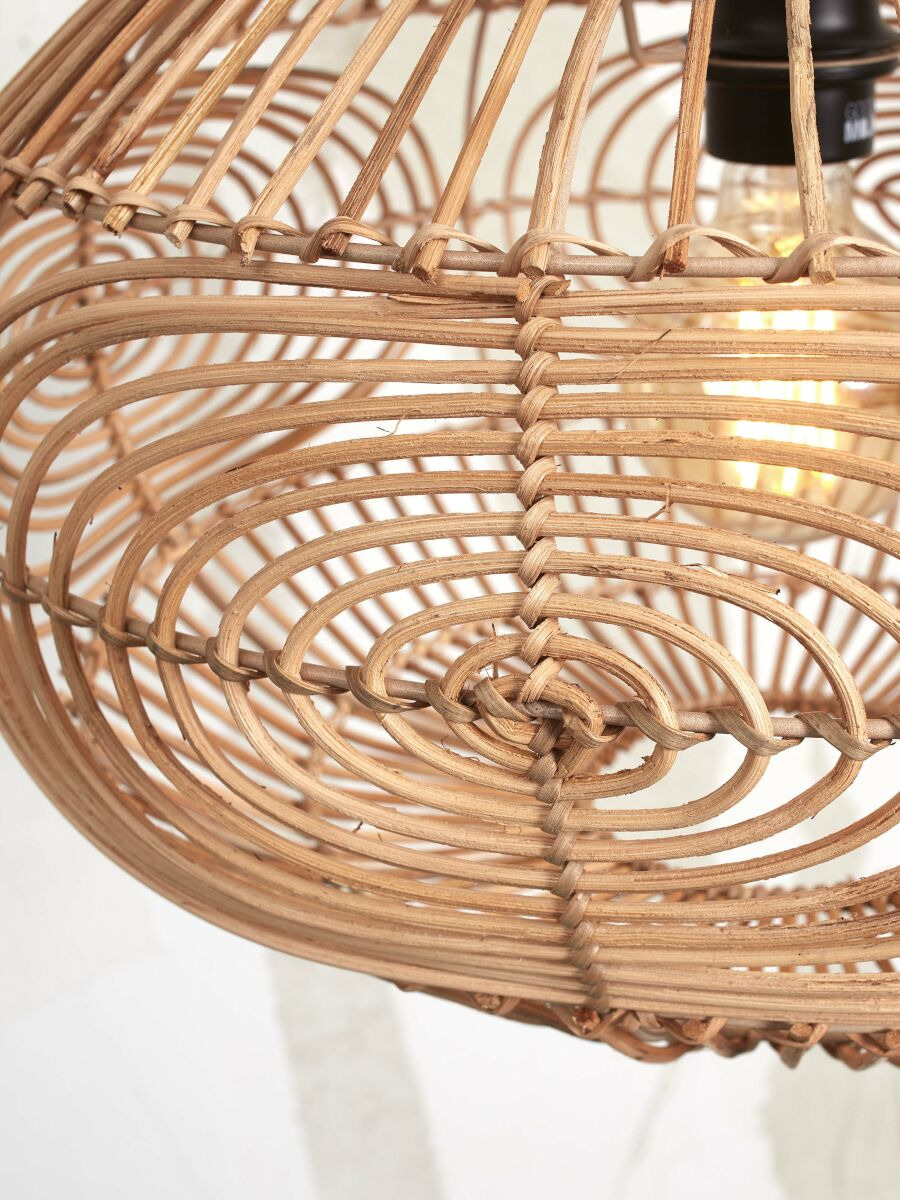 Plafonnier Madeira en rotin naturel au design naturel par Good & Mojo Plafonnier Madeira en rotin naturel au design naturel par Good & Mojo