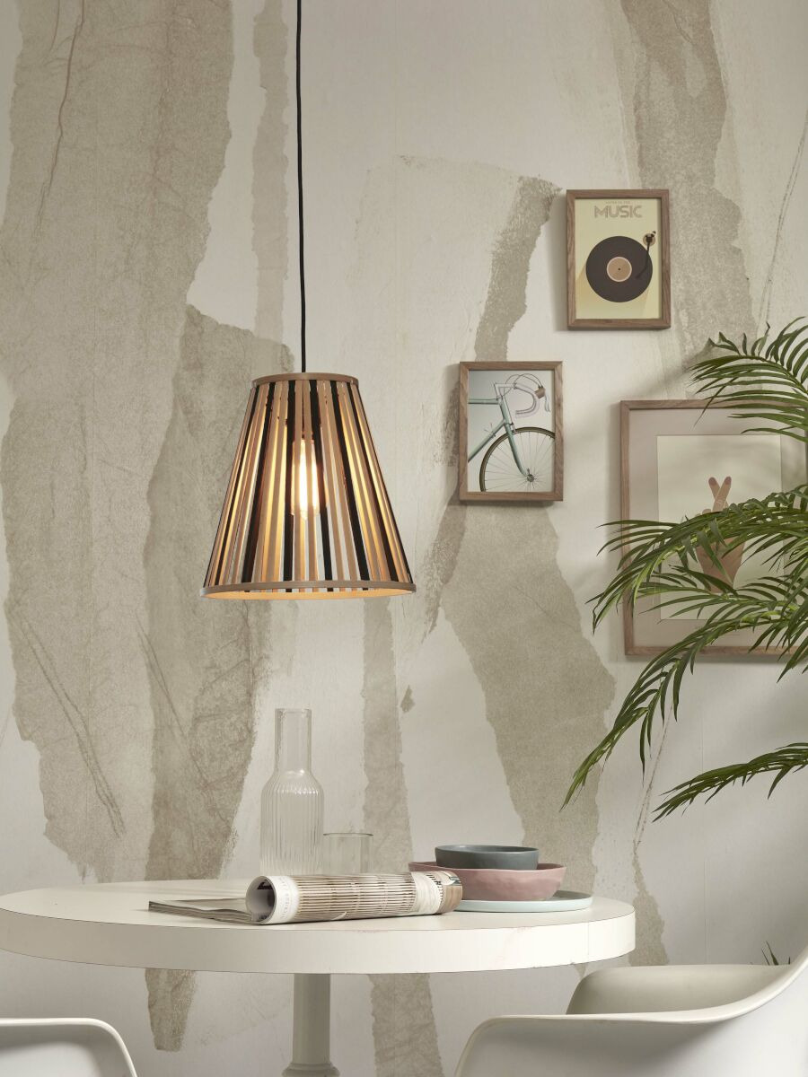 Suspension Merapi cône en bambou naturel au design naturel par Good & Mojo Suspension Merapi cône en bambou naturel au design naturel par Good & Mojo