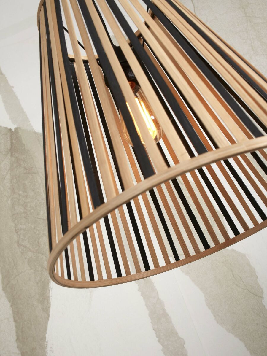 Suspension Merapi cône en bambou naturel au design naturel par Good & Mojo