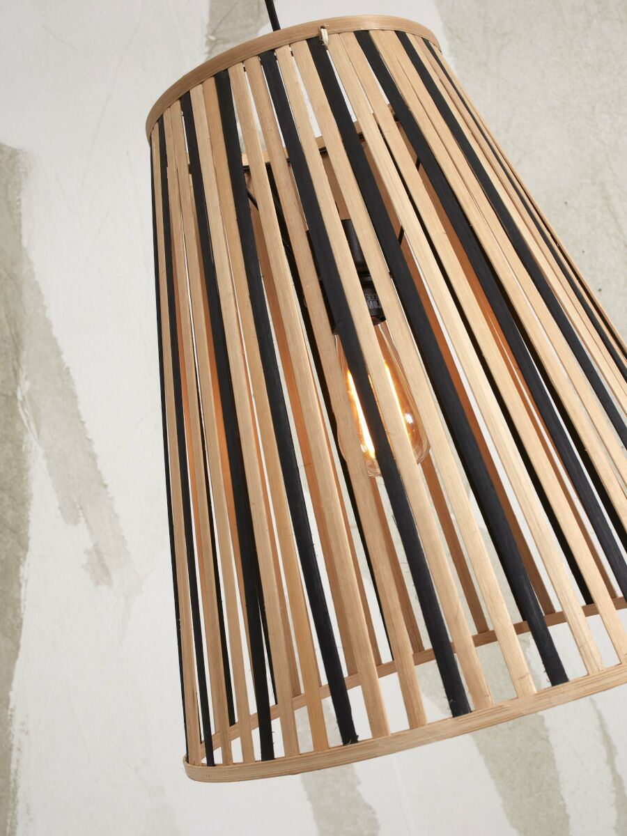 Suspension Merapi cône en bambou naturel au design naturel par Good & Mojo Suspension Merapi cône en bambou naturel au design naturel par Good & Mojo