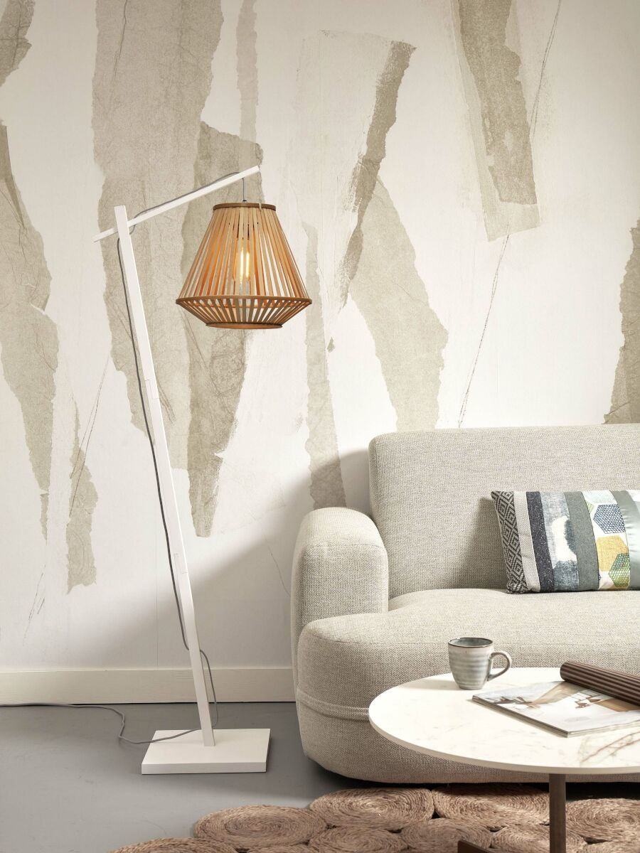Lampadaire Merapi en bambou naturel au design naturel par Good & Mojo Lampadaire Merapi en bambou naturel au design naturel par Good & Mojo