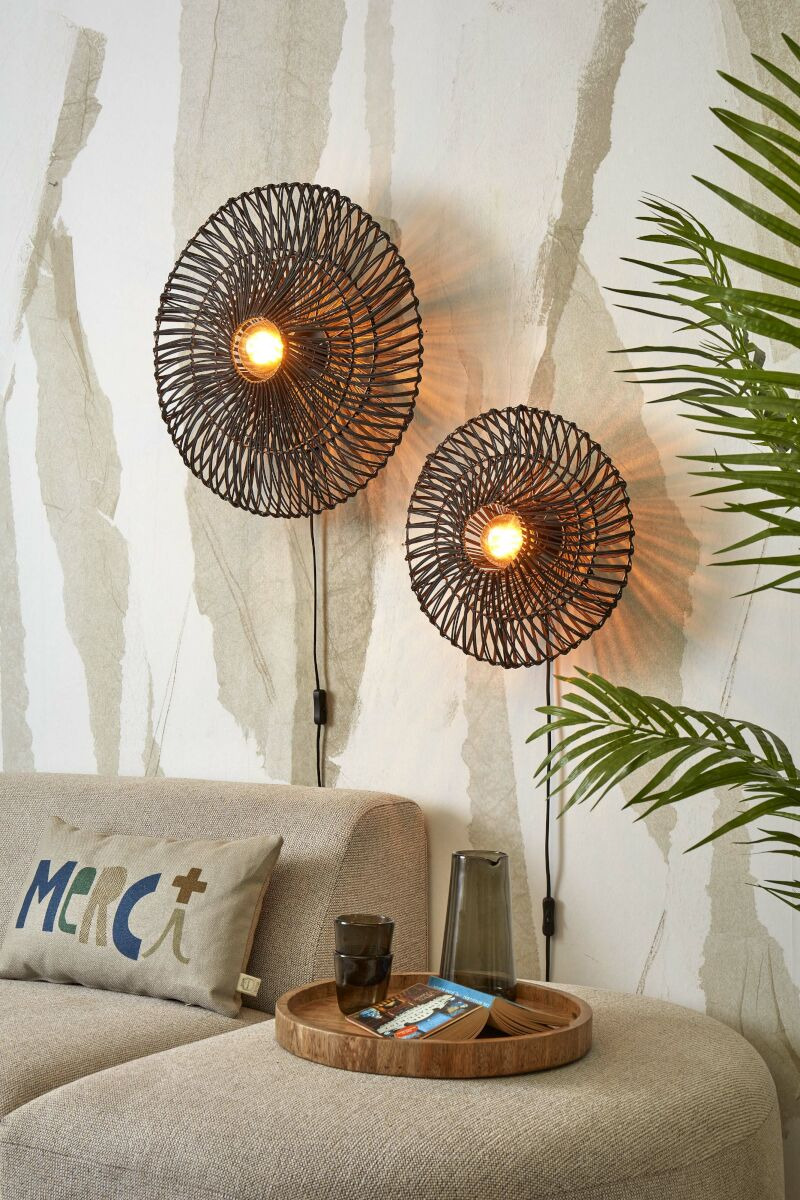 Applique Zanzibar en rotin naturel au design naturel par Good & Mojo Applique Zanzibar en rotin naturel au design naturel par Good & Mojo