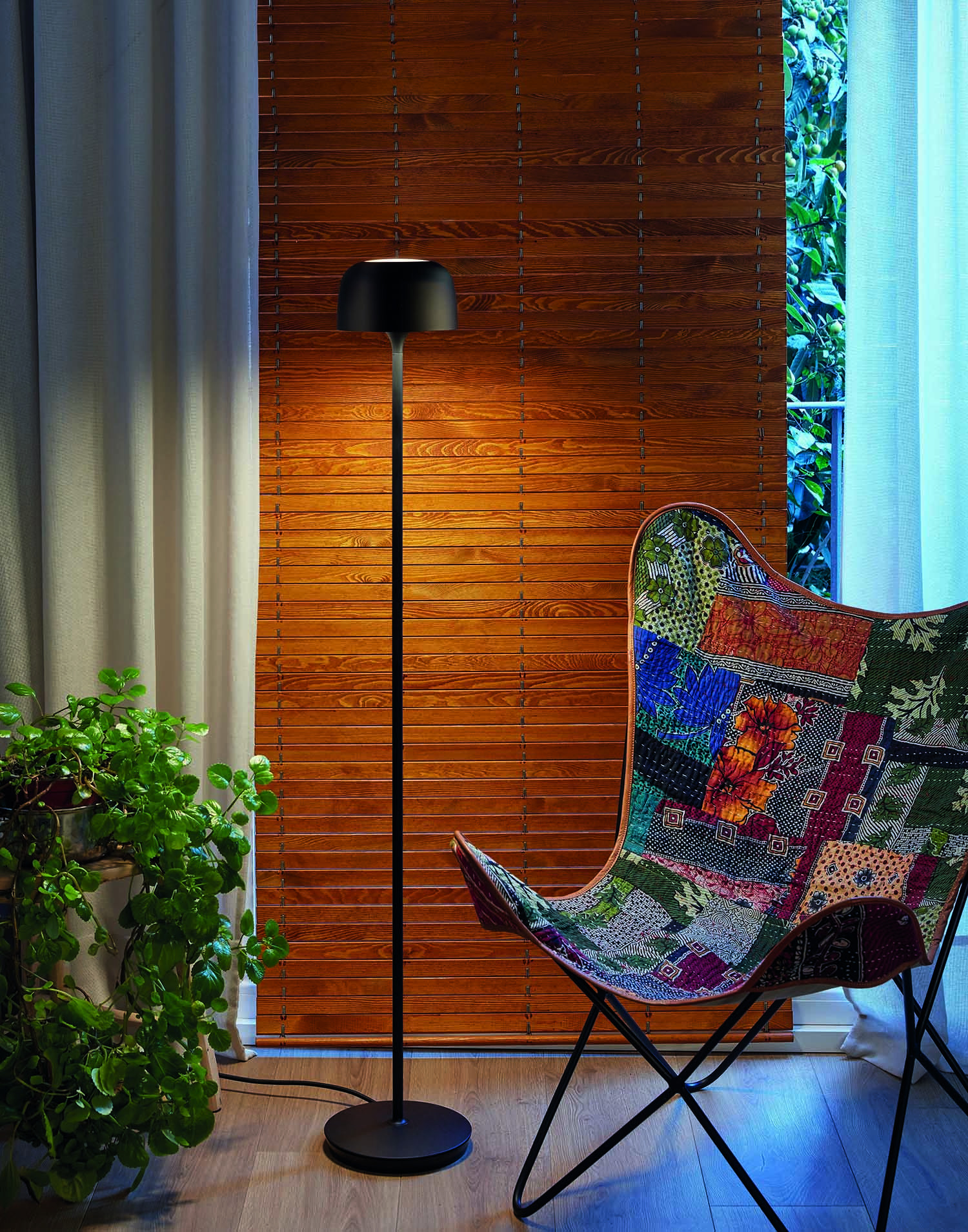 Lampadaire Bol P130 en aluminium par Estudi Manel Molina x Bover Lampadaire Bol P130 en aluminium par Estudi Manel Molina x Bover