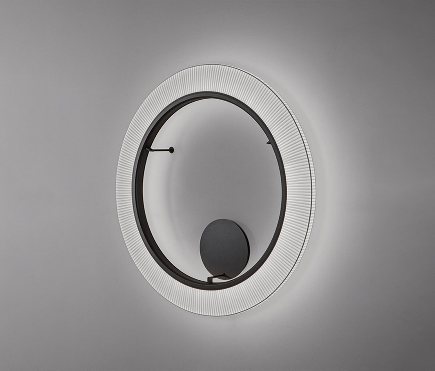 Plafonnier Roda PF en Aluminium par Joana Bover x Bover Plafonnier Roda PF en Aluminium par Joana Bover x Bover