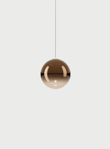 Suspension Random solo en verre soufflé par Chia–Ying Lee x Lodes Suspension Random solo en verre soufflé par Chia–Ying Lee x Lodes