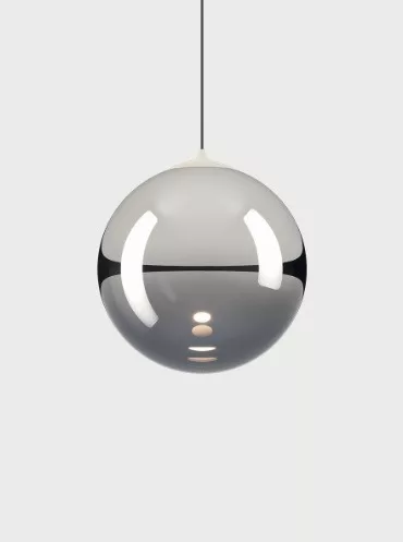 Suspension Random solo en verre soufflé par Chia–Ying Lee x Lodes Suspension Random solo en verre soufflé par Chia–Ying Lee x Lodes