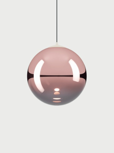 Suspension Random solo en verre soufflé par Chia–Ying Lee x Lodes Suspension Random solo en verre soufflé par Chia–Ying Lee x Lodes