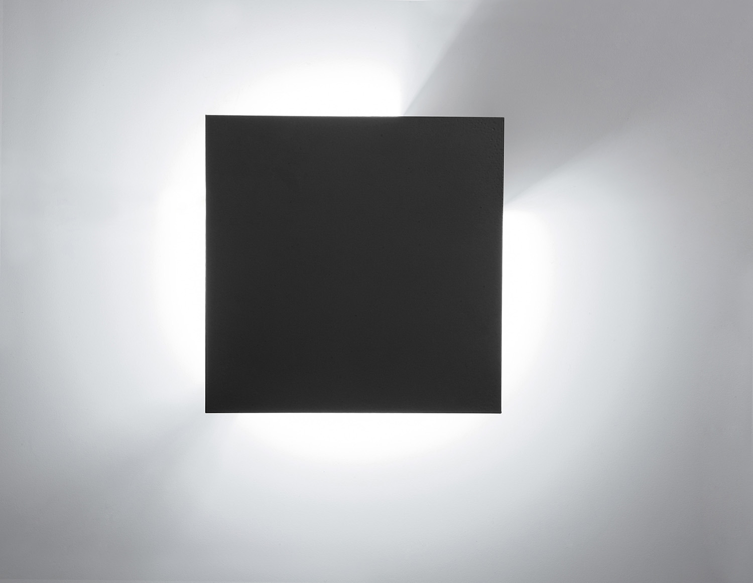 Applique murale Puzzle square en métal par Studio Italia Design x Lodes Applique murale Puzzle square en métal par Studio Italia Design x Lodes