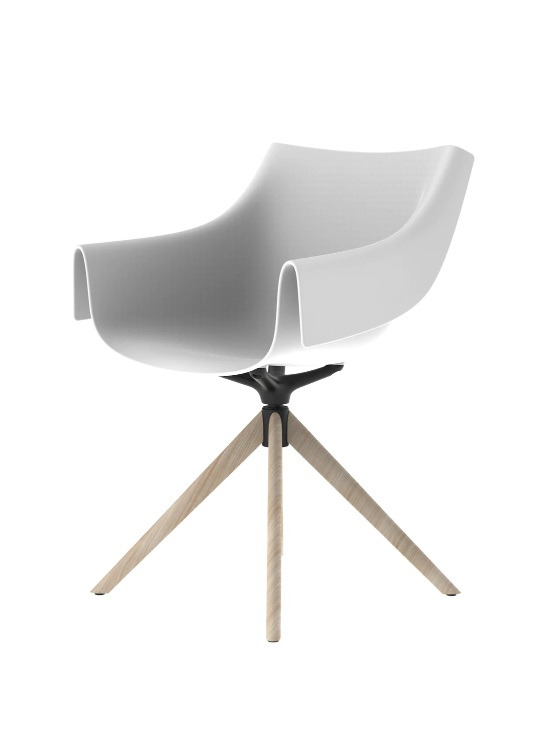 Chaise pivotante Manta en polyéthylène au design contemporain par Eugeni Quitllet x Vondom