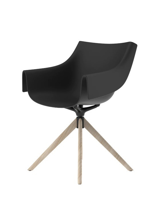 Chaise pivotante Manta en polyéthylène au design contemporain par Eugeni Quitllet x Vondom