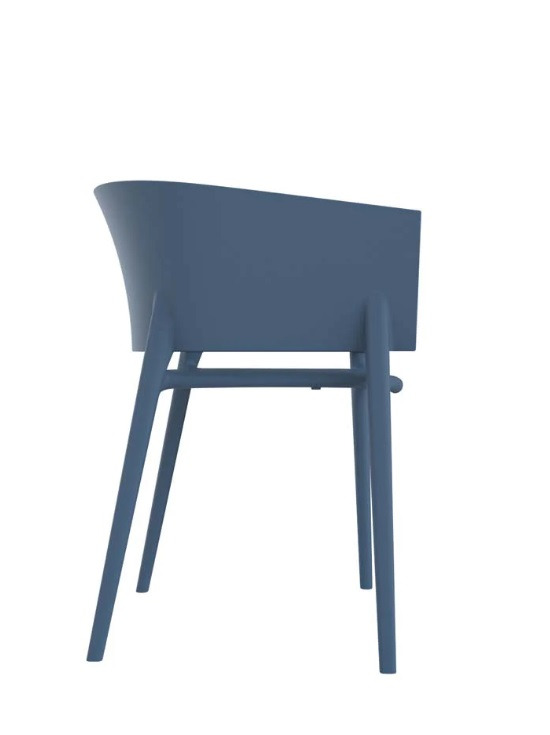 Fauteuil Africa en polypropylène au design contemporain par Eugeni Quitllet x Vondom Fauteuil Africa en polypropylène au design contemporain par Eugeni Quitllet x Vondom