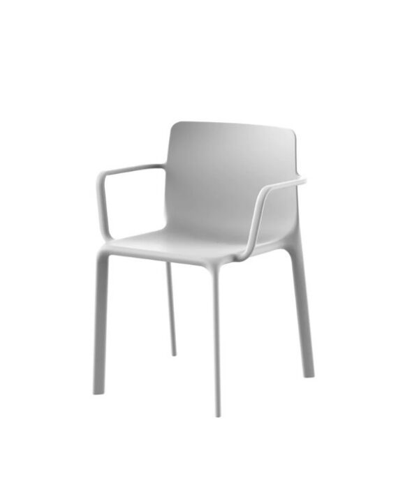 Fauteuil Kes en polypropylène au design contemporain par Gabriele + Oscar Buratti x Vondom