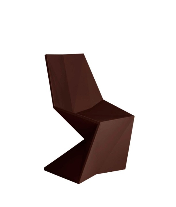 Chaise Vertex en polyéthylène au design contemporain par Karim Rashid x Vondom Chaise Vertex en polyéthylène au design contemporain par Karim Rashid x Vondom
