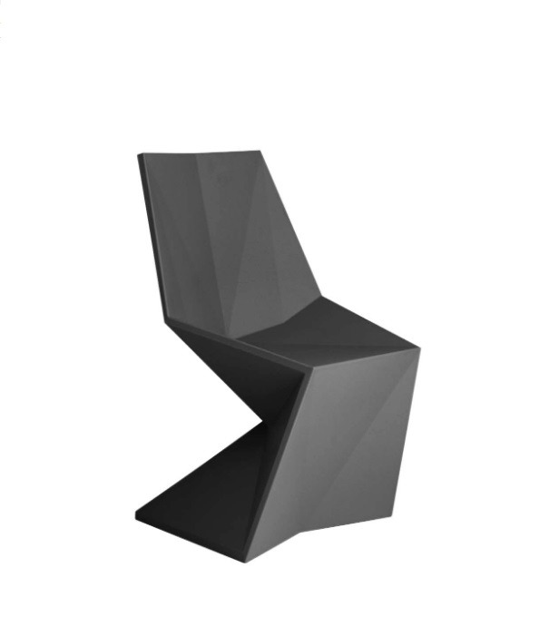 Chaise Vertex en polyéthylène au design contemporain par Karim Rashid x Vondom Chaise Vertex en polyéthylène au design contemporain par Karim Rashid x Vondom