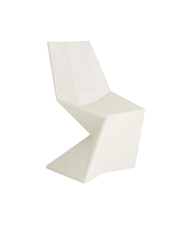 Chaise Vertex en polyéthylène au design contemporain par Karim Rashid x Vondom Chaise Vertex en polyéthylène au design contemporain par Karim Rashid x Vondom