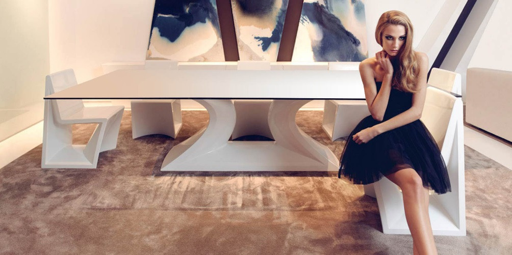 Chaise Rest en polyéthylène au design contemporain par A-cero x Vondom Chaise Rest en polyéthylène au design contemporain par A-cero x Vondom