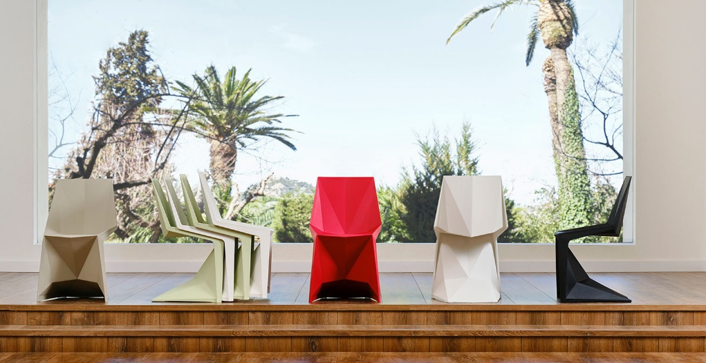 Chaise Voxel mini en polypropylène au design contemporain par Karim Rashid x Vondom Chaise Voxel mini en polypropylène au design contemporain par Karim Rashid x Vondom