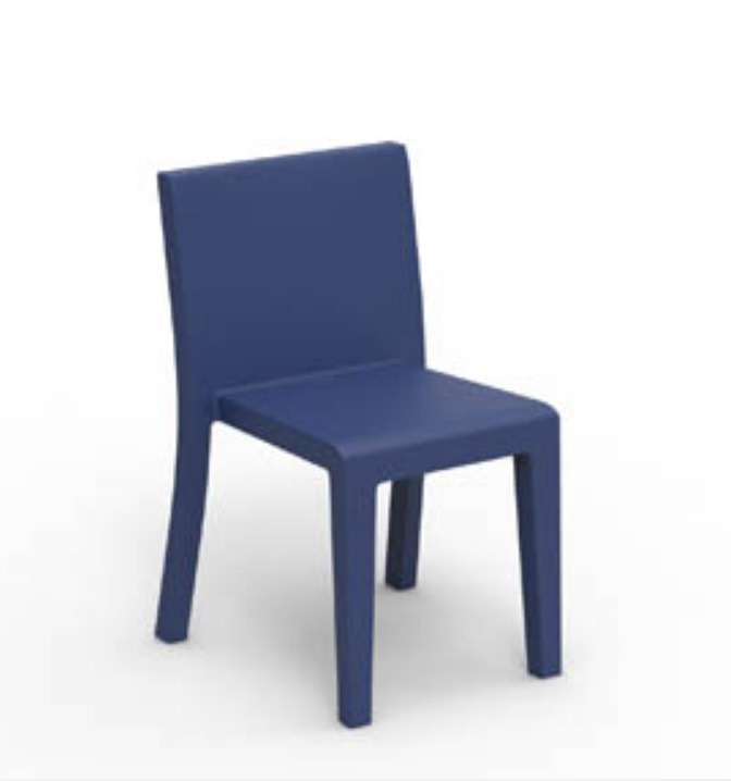 Chaise Jut en résine de polyéthylène au design contemporain par Studio Vondom x Vondom Chaise Jut en résine de polyéthylène au design contemporain par Studio Vondom x Vondom